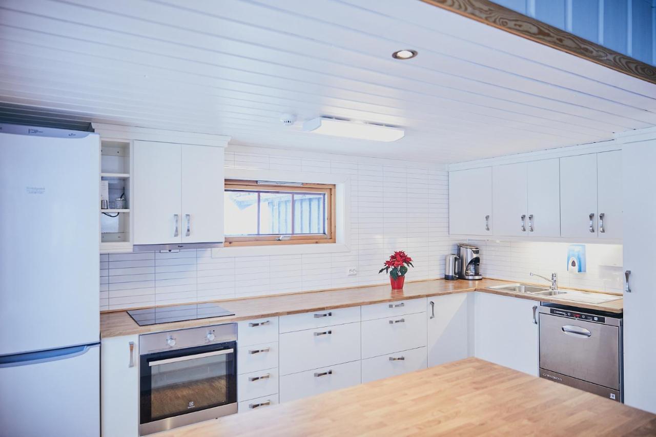 Brennabu Villa Ron Екстериор снимка