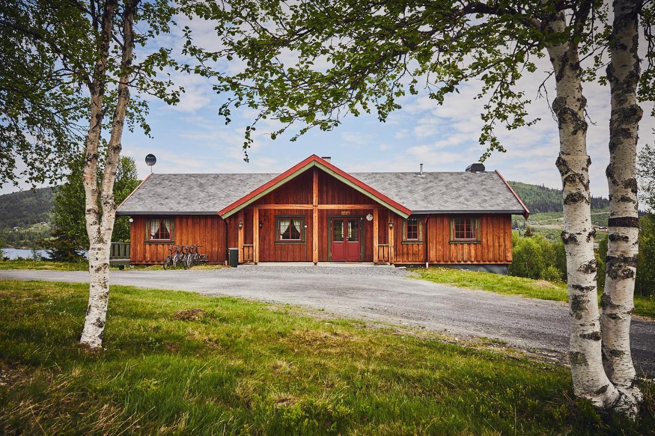 Brennabu Villa Ron Екстериор снимка